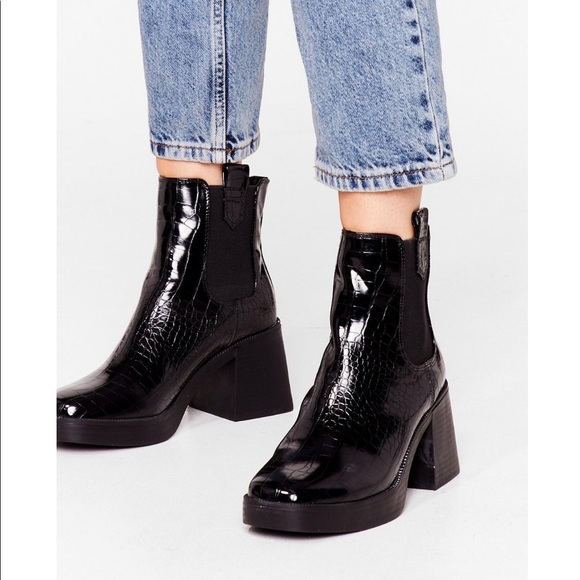 US 8 Faux leather croc square toes heeled boots - Picture 2 of 7